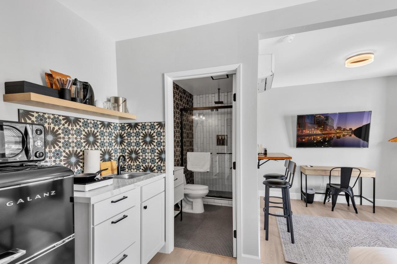 Single Bedroom - Queen Size. Heart Of Downtown Vista Zewnętrze zdjęcie