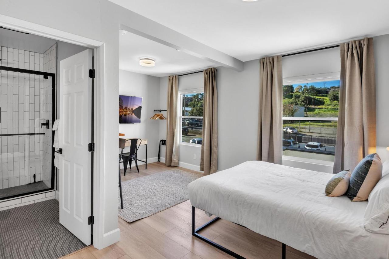 Single Bedroom - Queen Size. Heart Of Downtown Vista Zewnętrze zdjęcie